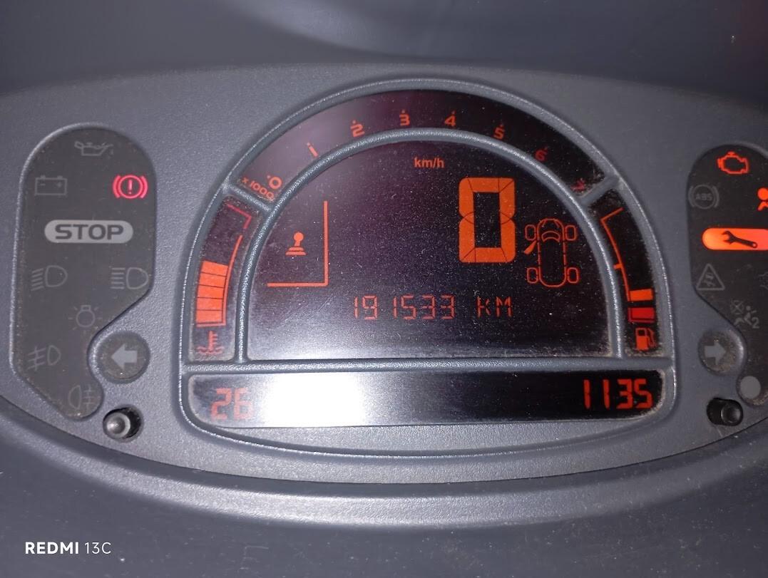 RENAULT MODUS DEL 2011 1200 BENZINA NEOPATENTATI