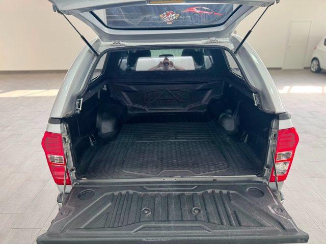 ISUZU D-Max 2.5 Space Cab Solar A/T 4WD