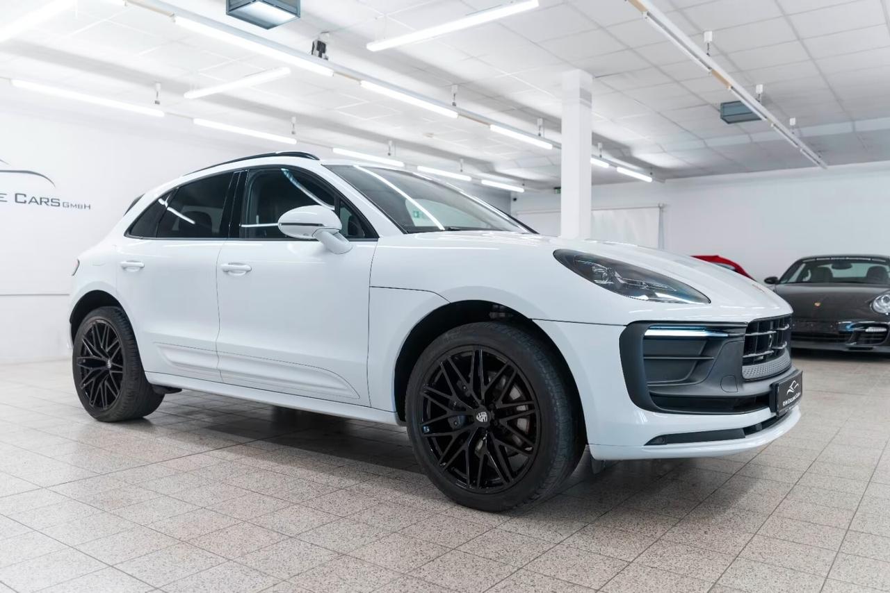 PORSCHE*MACAN*2.0*ACC*BOSE*TETTO*CAMERA*LED*CARPLAY*21"*