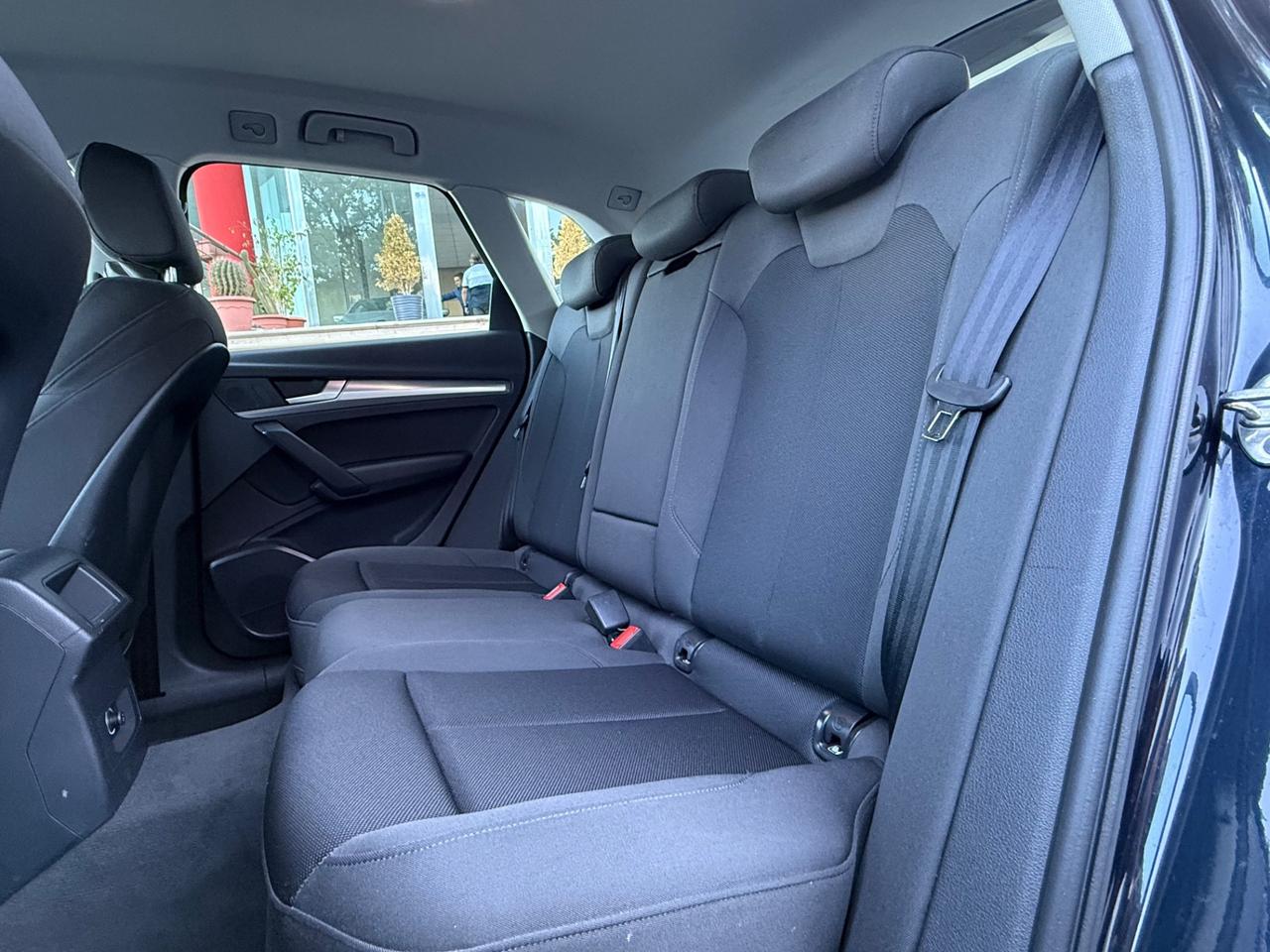 Audi Q5 2.0 TDI 150 CV Business Sport