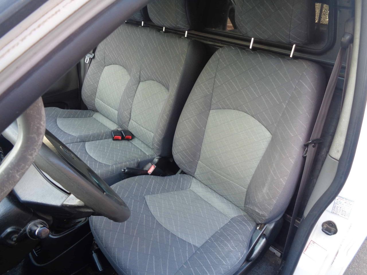 Hyundai H-1 2.5 CRDI 3 posti (Finanziabile)