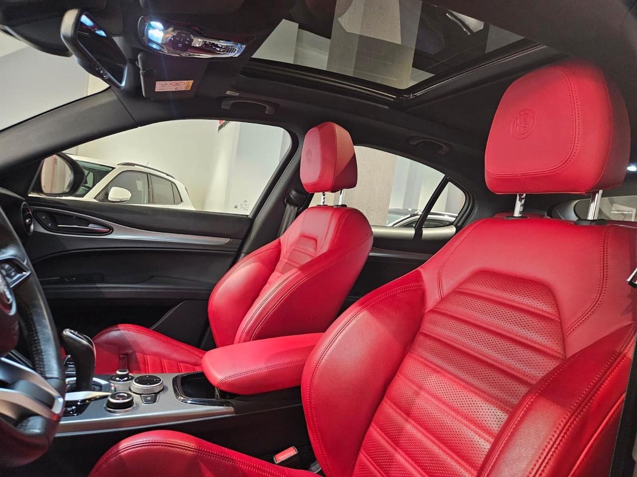 Stelvio 2.2d 210 CV AT8 Q4 Veloce Tetto 22K KM IVA ESP