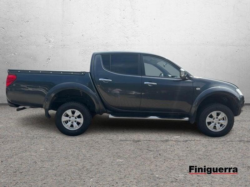 Mitsubishi L200 L200 2.5 DI-D/178CV DC Intense Plus