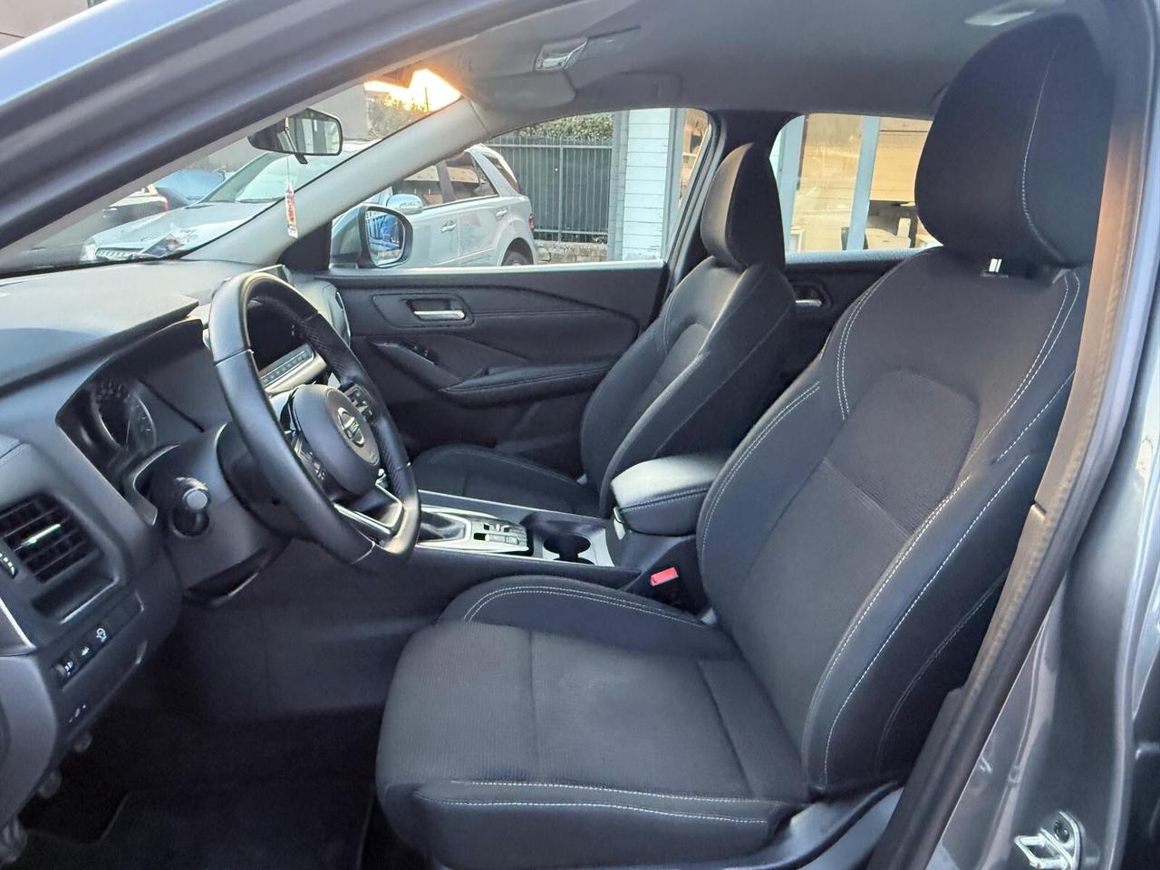 Nissan Qashqai MHEV 140 CV Business