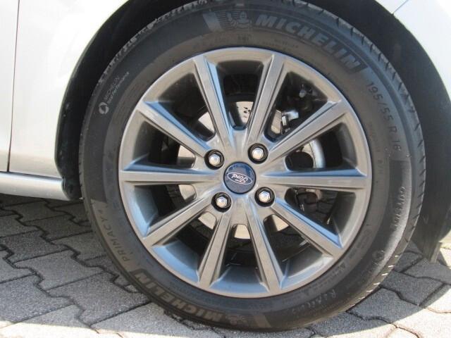 Ford Fiesta 1.1 75 CV GPL 5 porte Business