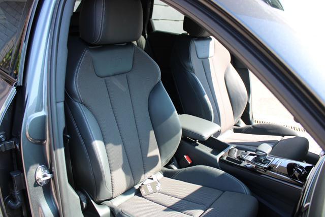 AUDI A4 Avant 40TFSI quattro 3xS-line GANCIO-MATRIX