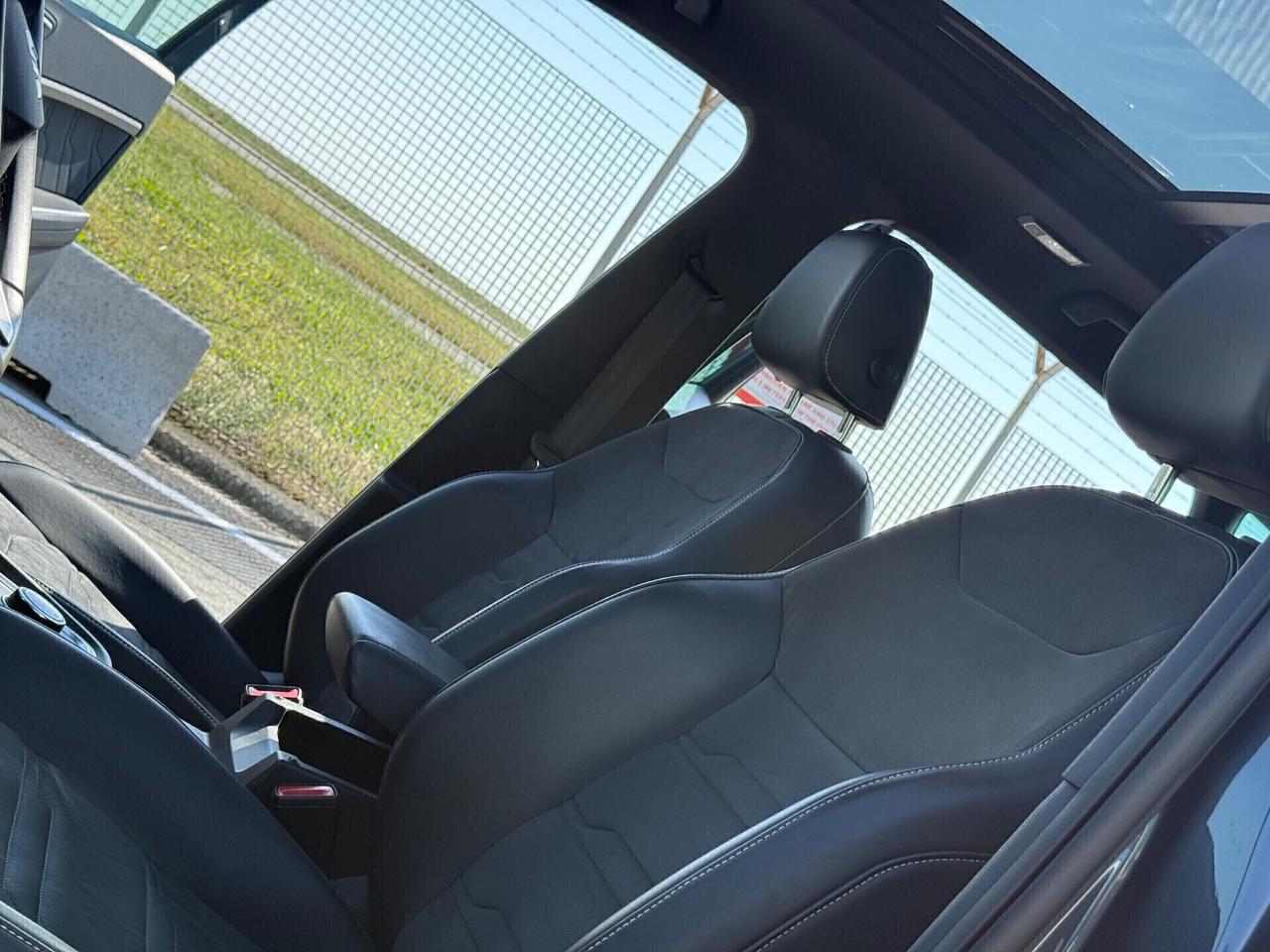 Seat Ateca 2.0 TDI 4DRIVE DSG-FR-XPERIENCE-UNICA FULL-PERMUTABILE