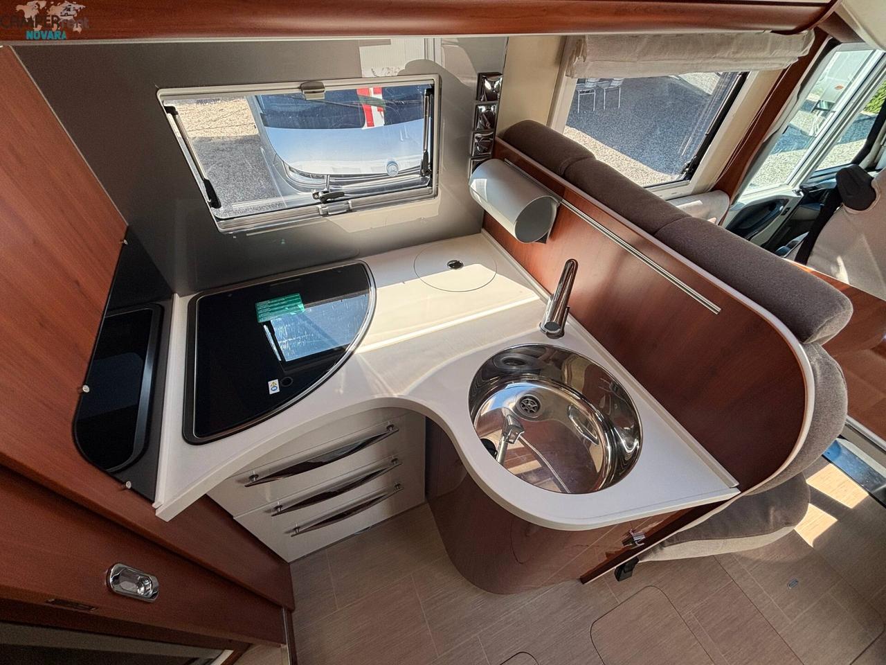 MOBILVETTA K.YACHT 85 TEKNO LINE - Motorhome con letti gemelli ed ampio garage