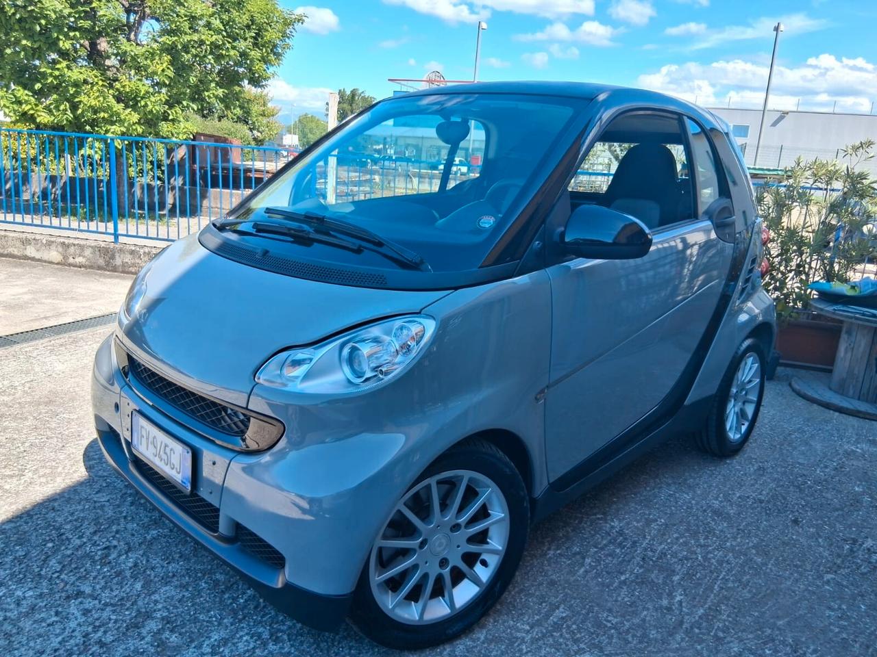 Smart ForTwo 1000 52 kW coupé pure