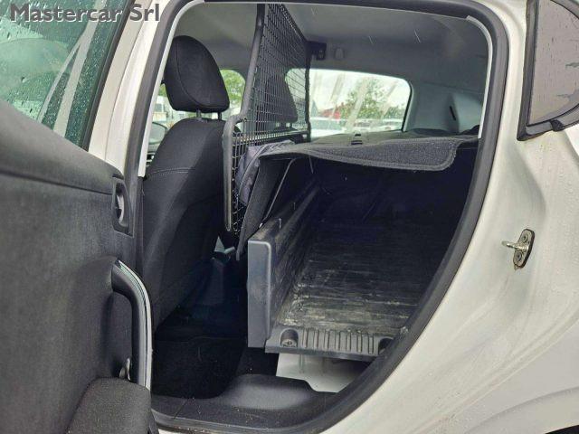 PEUGEOT 208 208 5p 1.6 bluehdi VAN - targa FN946MG