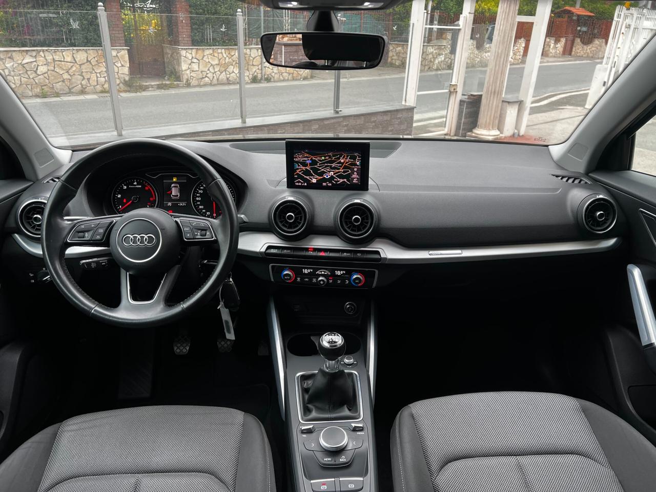 Audi Q2 30 TDI -2019- NAVI- LED