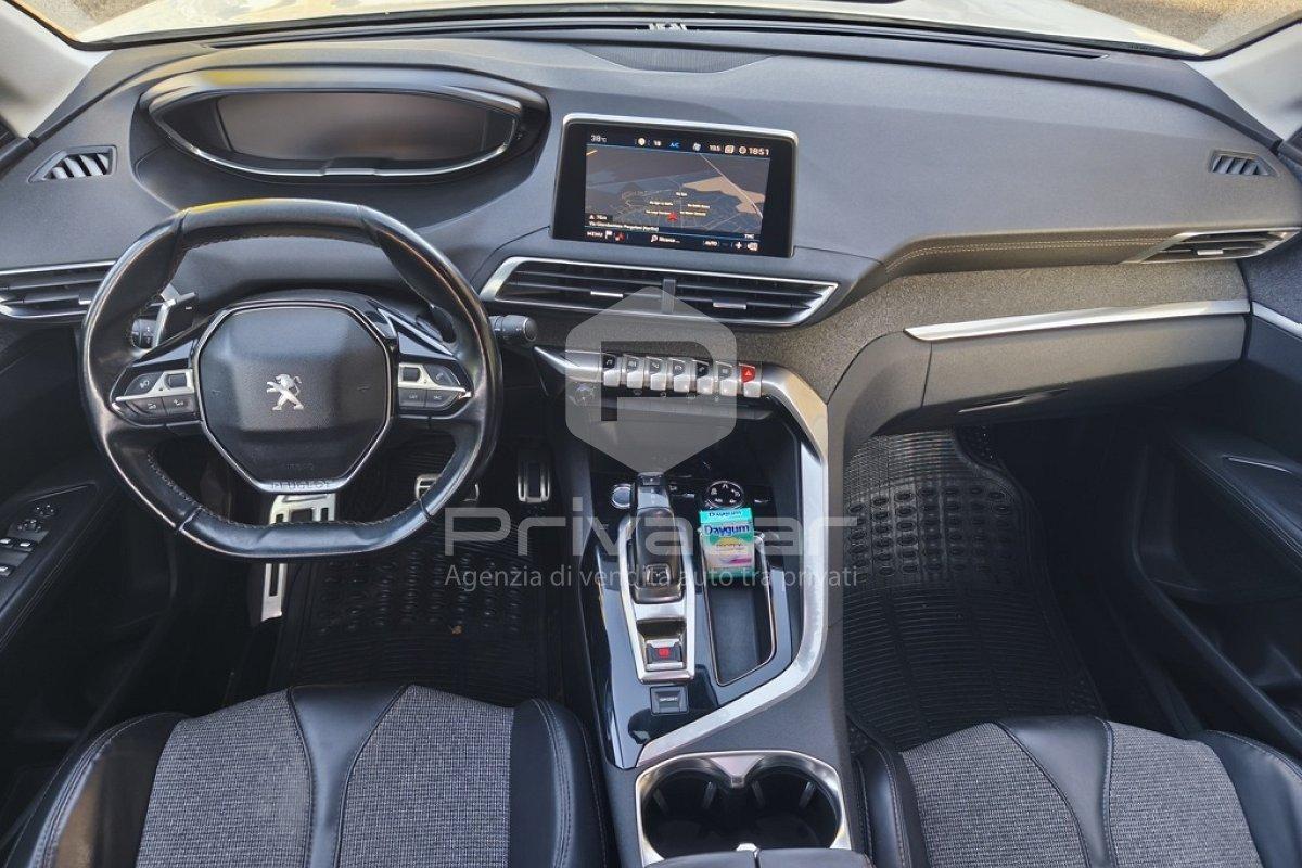 PEUGEOT 3008 BlueHDi 120 S&S EAT6 Allure