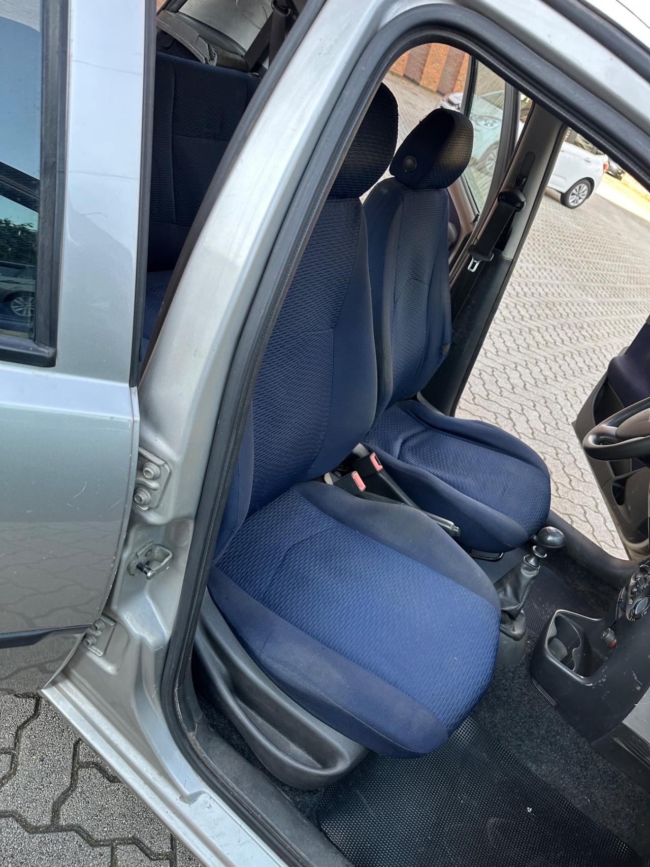 Fiat Punto 1.2i 16V cat 5 porte ELX