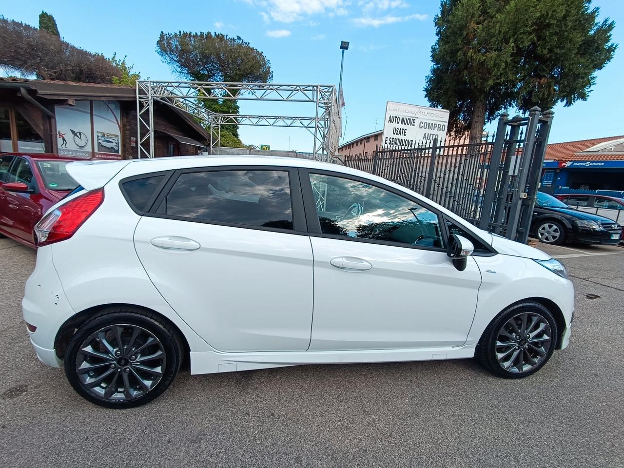 Ford Fiesta 1.0 EcoBoost 100CV 5 porte ST-Line