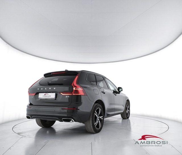 VOLVO XC60 B4 (d) AWD Geartronic R-design