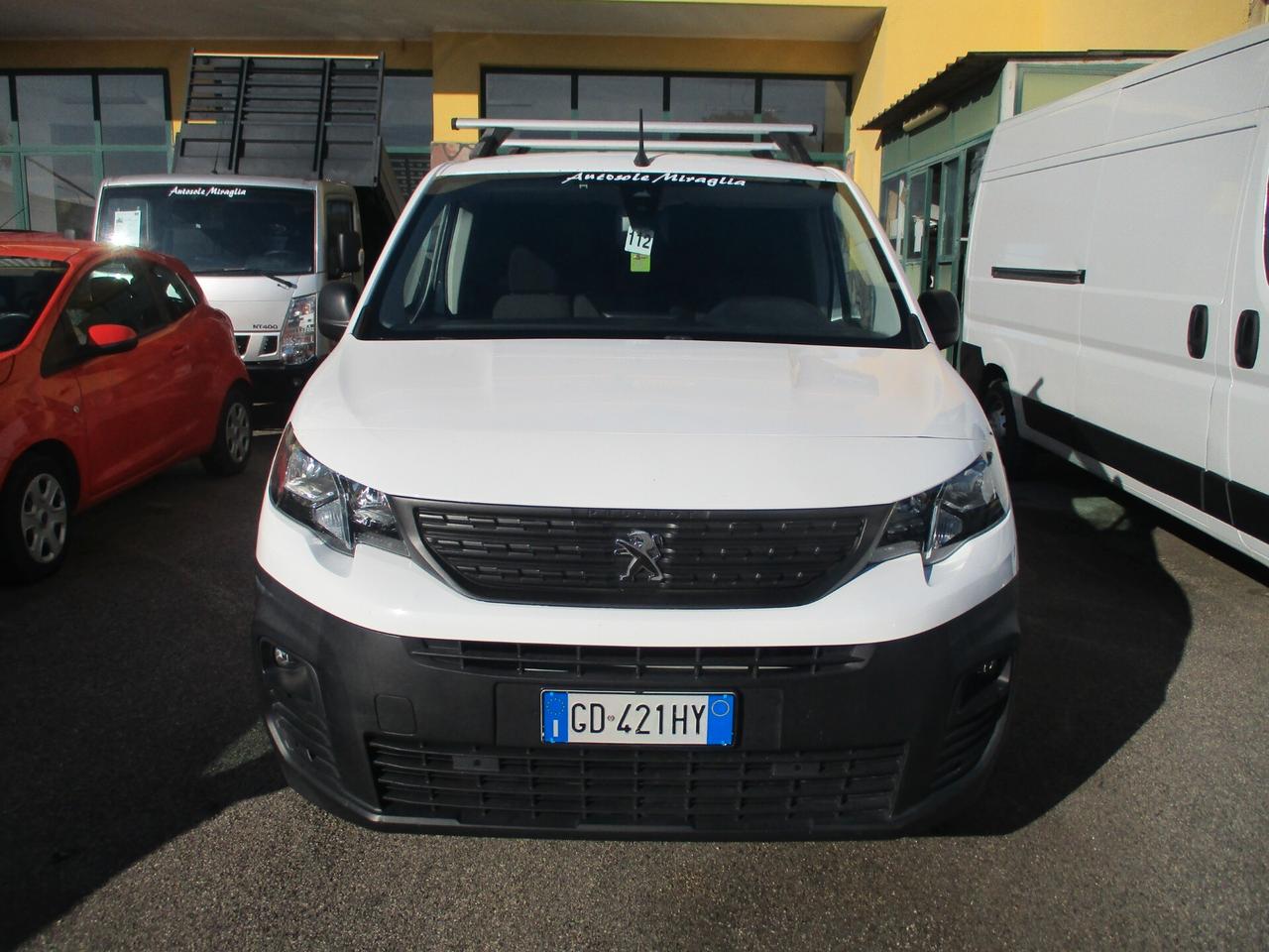 Peugeot PARTNER 1.5 102 CV EURO 6D FURGONE 3 POSTI PERFETT