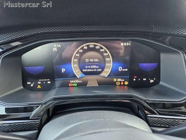 VOLKSWAGEN Taigo NEOPATENTATI Taigo 1.0 LIFE 110cv dsg TG : GT928LV