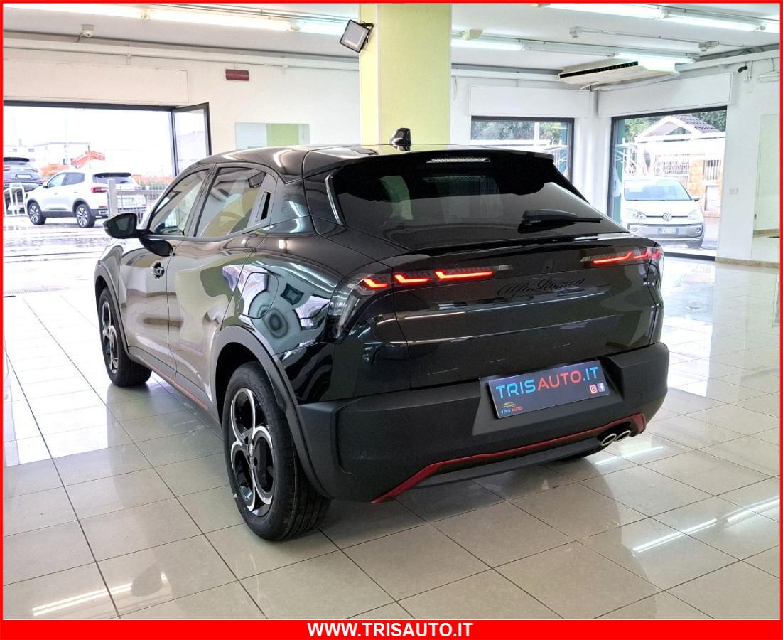 ALFA ROMEO Junior 1.2T Hybrid eDCT6 Speciale NEOPATENTATI IVATA