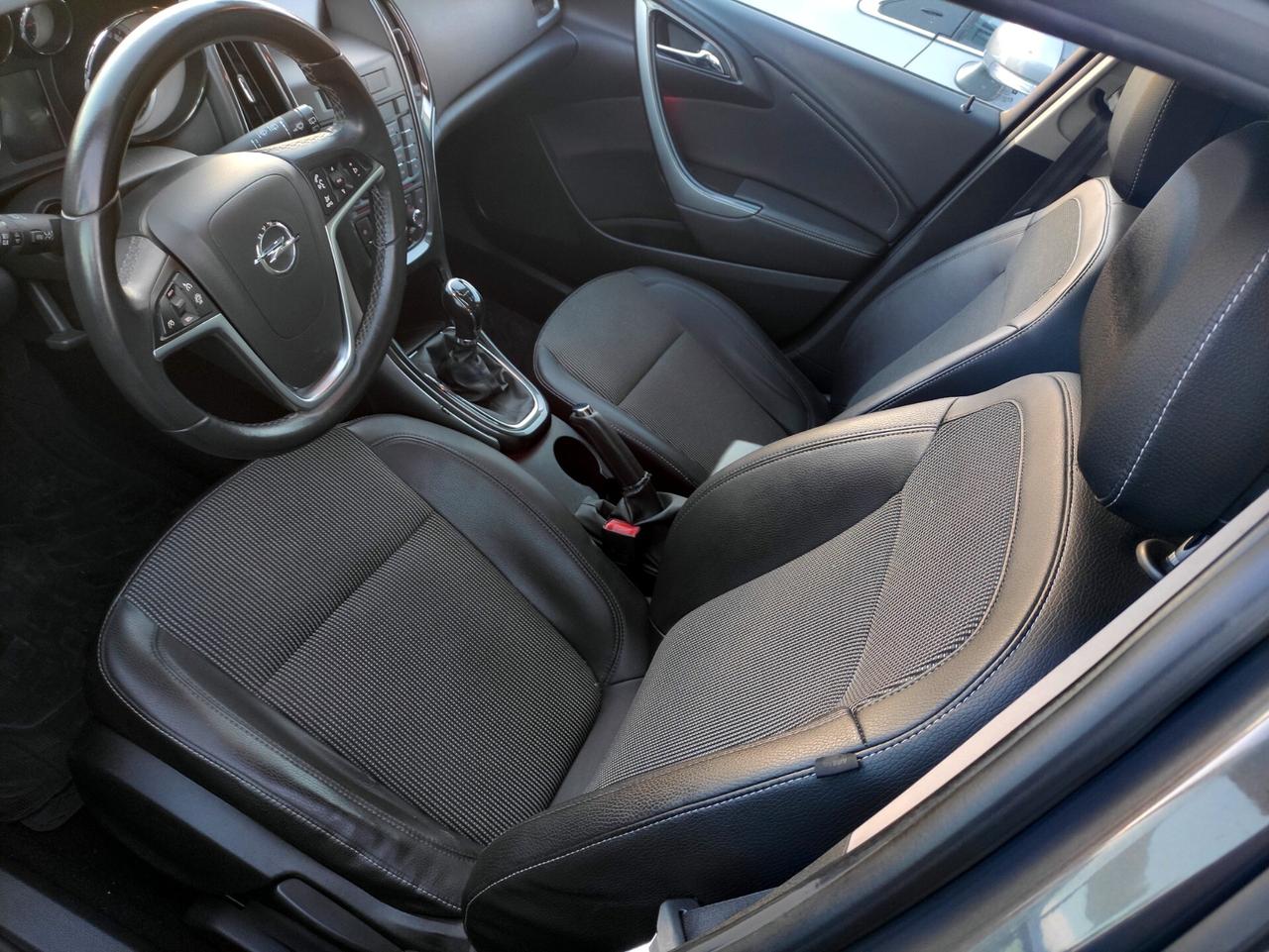 Opel Astra 1.7 CDTI Sports Tourer Cosmo