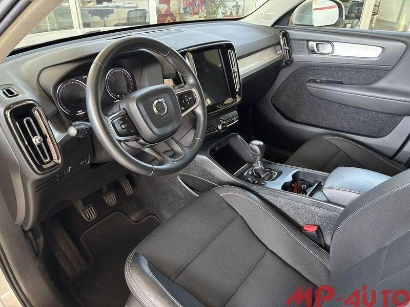 Volvo XC40 T3