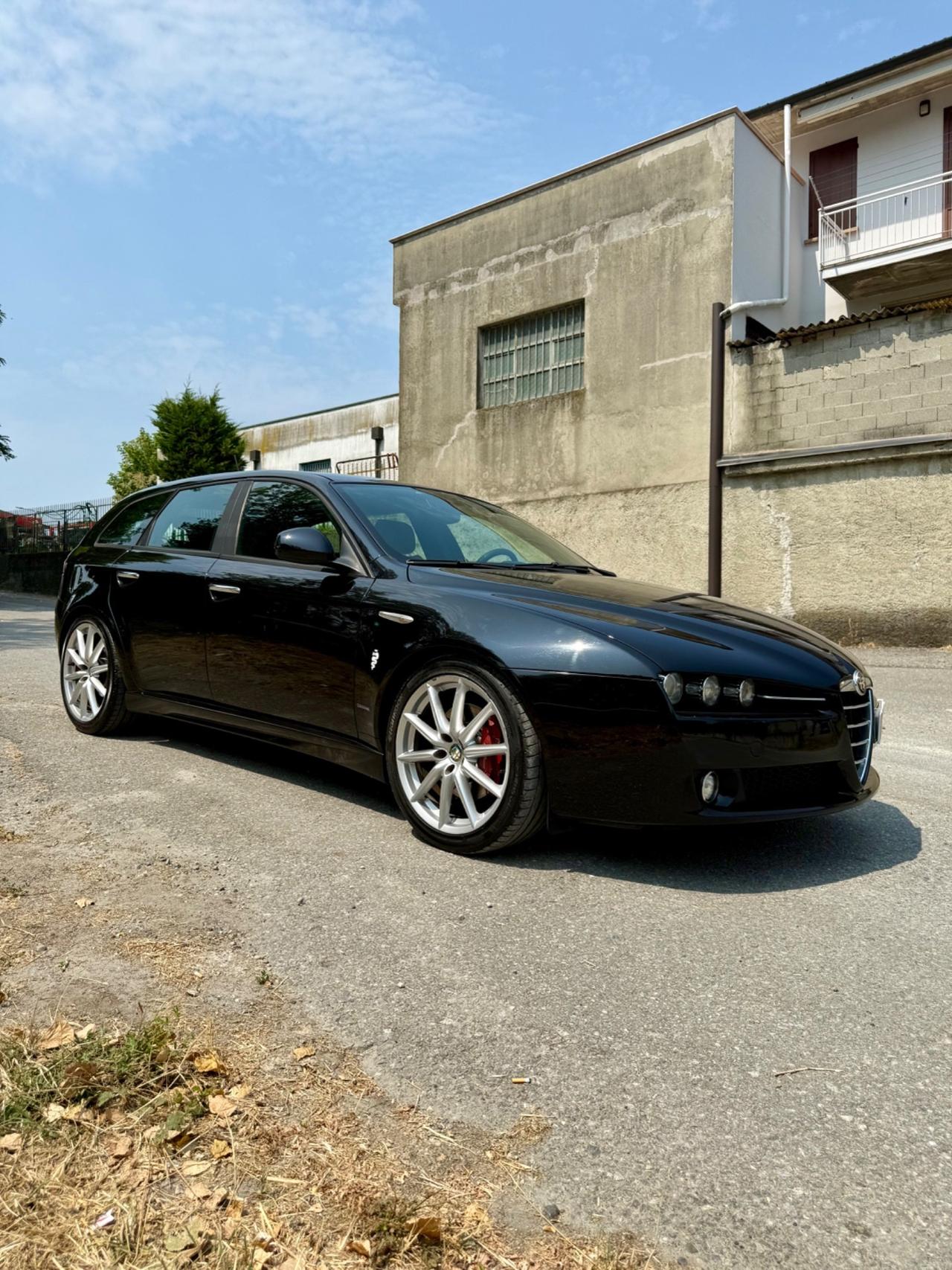ALFA ROMEO 159 SW 2.0 JTDm 170 CV ALLESTIMENTO TI