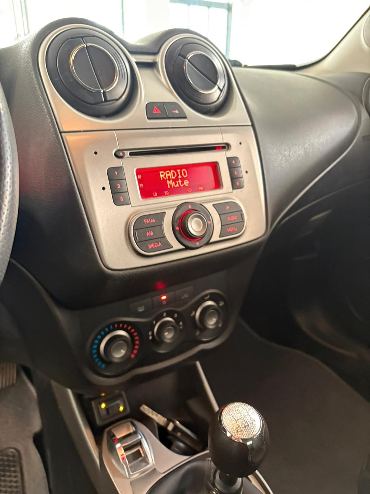 Alfa Romeo MiTo 1.4 T 120 CV GPL Distinctive Sport Pack