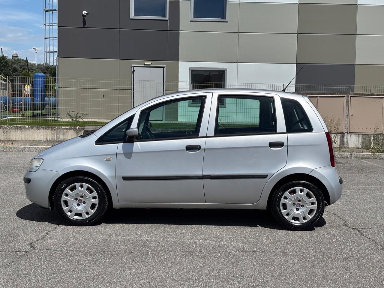 Fiat Idea 1.2 16V UNI PRO