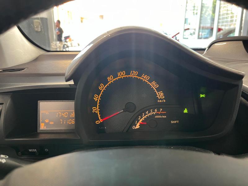 Toyota iQ 1.0 Sol