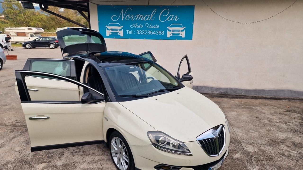 Lancia Delta 1.6 MJT Platino "TETTO APRIBILE"