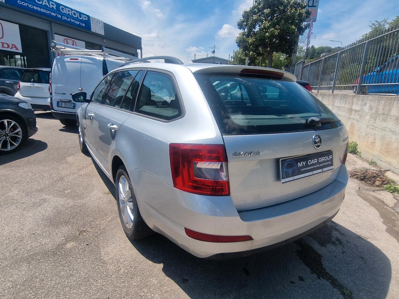 Skoda Octavia 1.6 TDI CR 105 CV Elegance