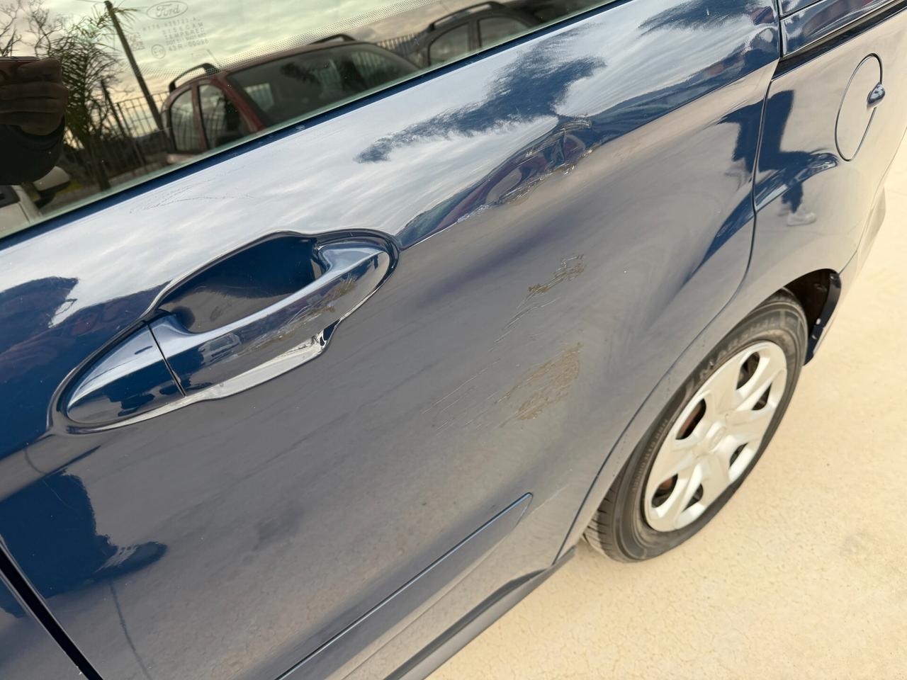 FORD TOURNEO COURIER 2017 1.0 BENZ 74.000 KM