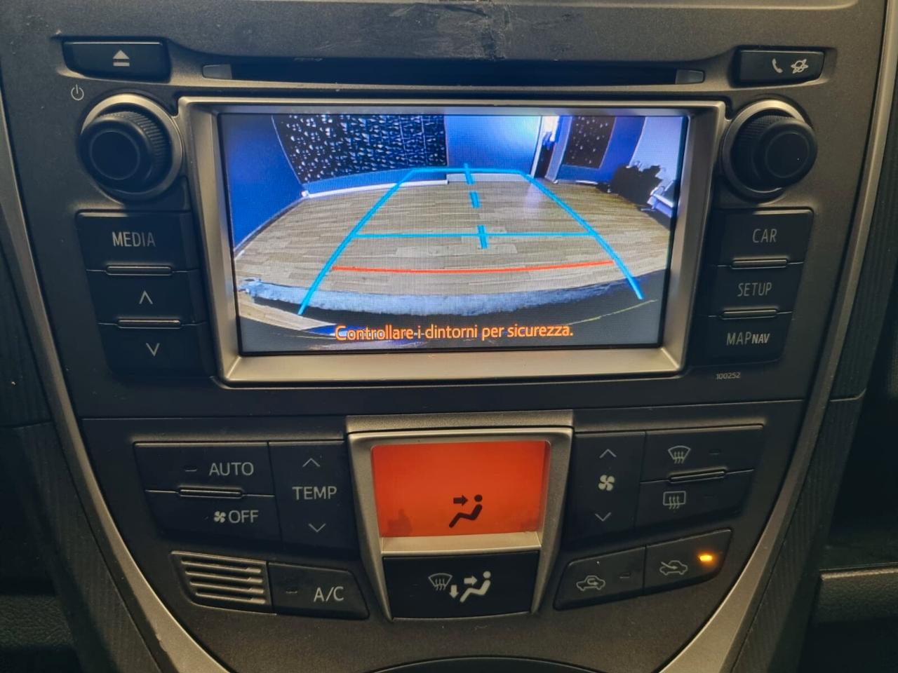 Toyota Verso-S 1.3 MT Style