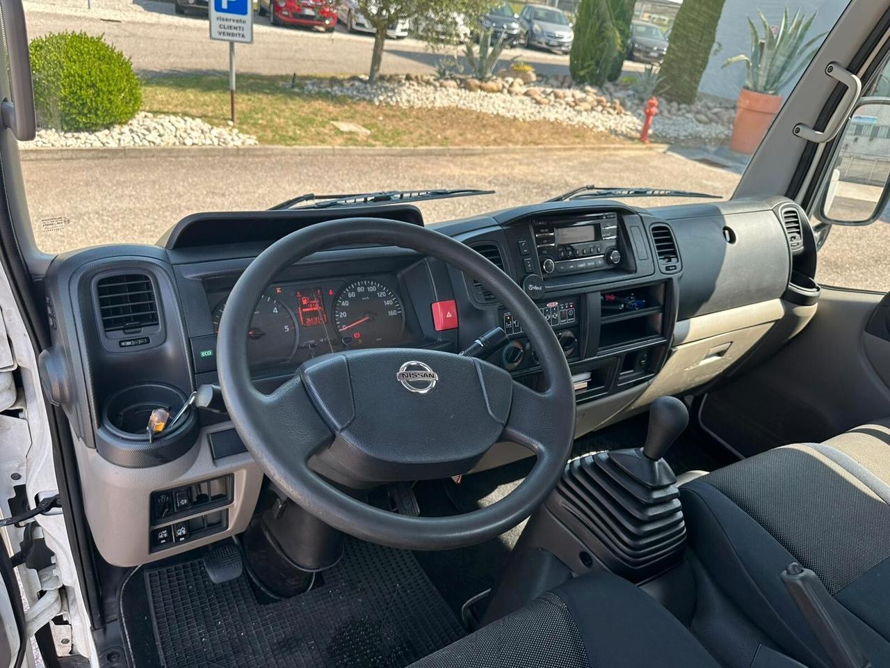 Carro Attrezzi Nissan NT400 35.15 Allestimento Speciale CO.ME.AR.