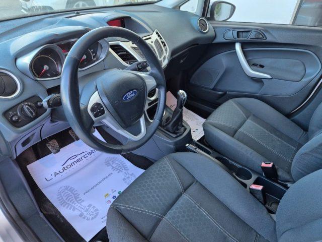 FORD Fiesta + 1.4 TDCi 68CV 5 porte