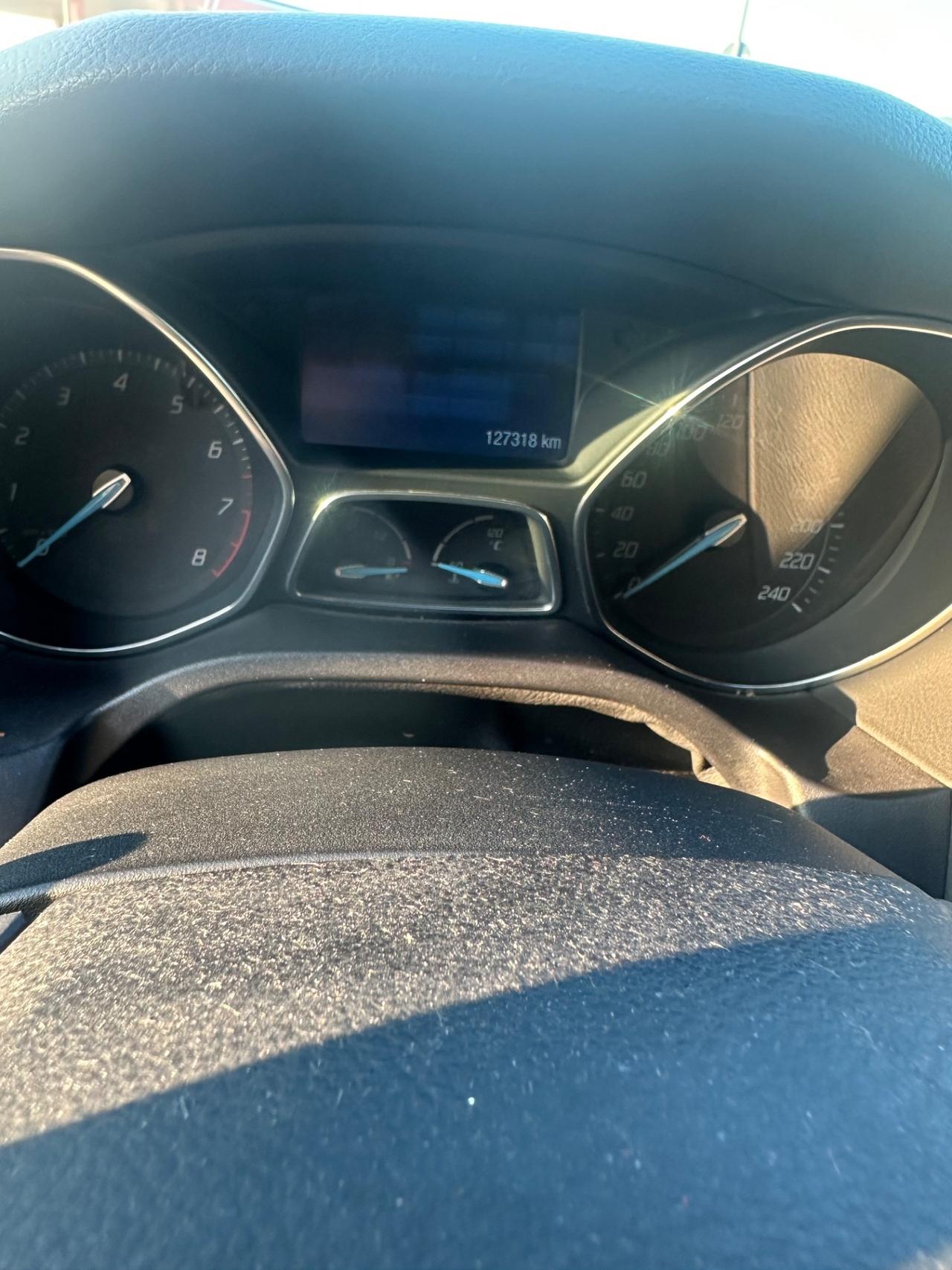 Ford Focus 1.6 (100CV) 5p. Titanium