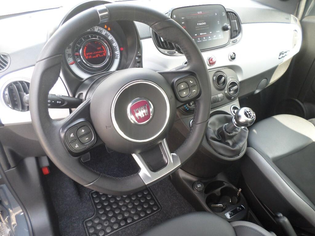Fiat 500 1.0 Hybrid Red