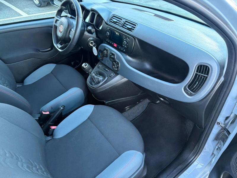 Fiat Panda 1.0 hybrid Easy Connect s&s 70cv ADATTA NEOPATENTATI