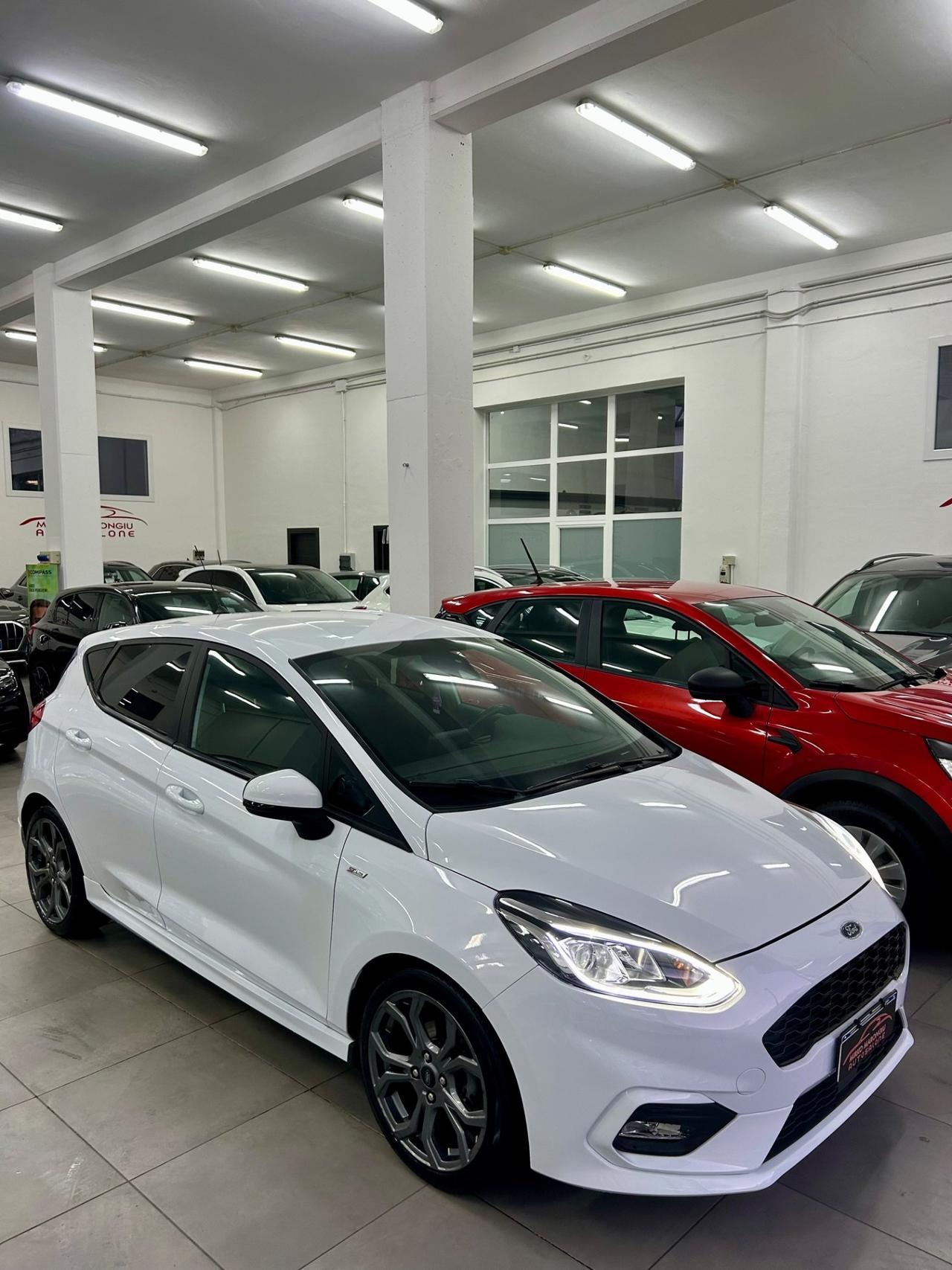Ford Fiesta 1.5 TDCi ST LINE finanziabile