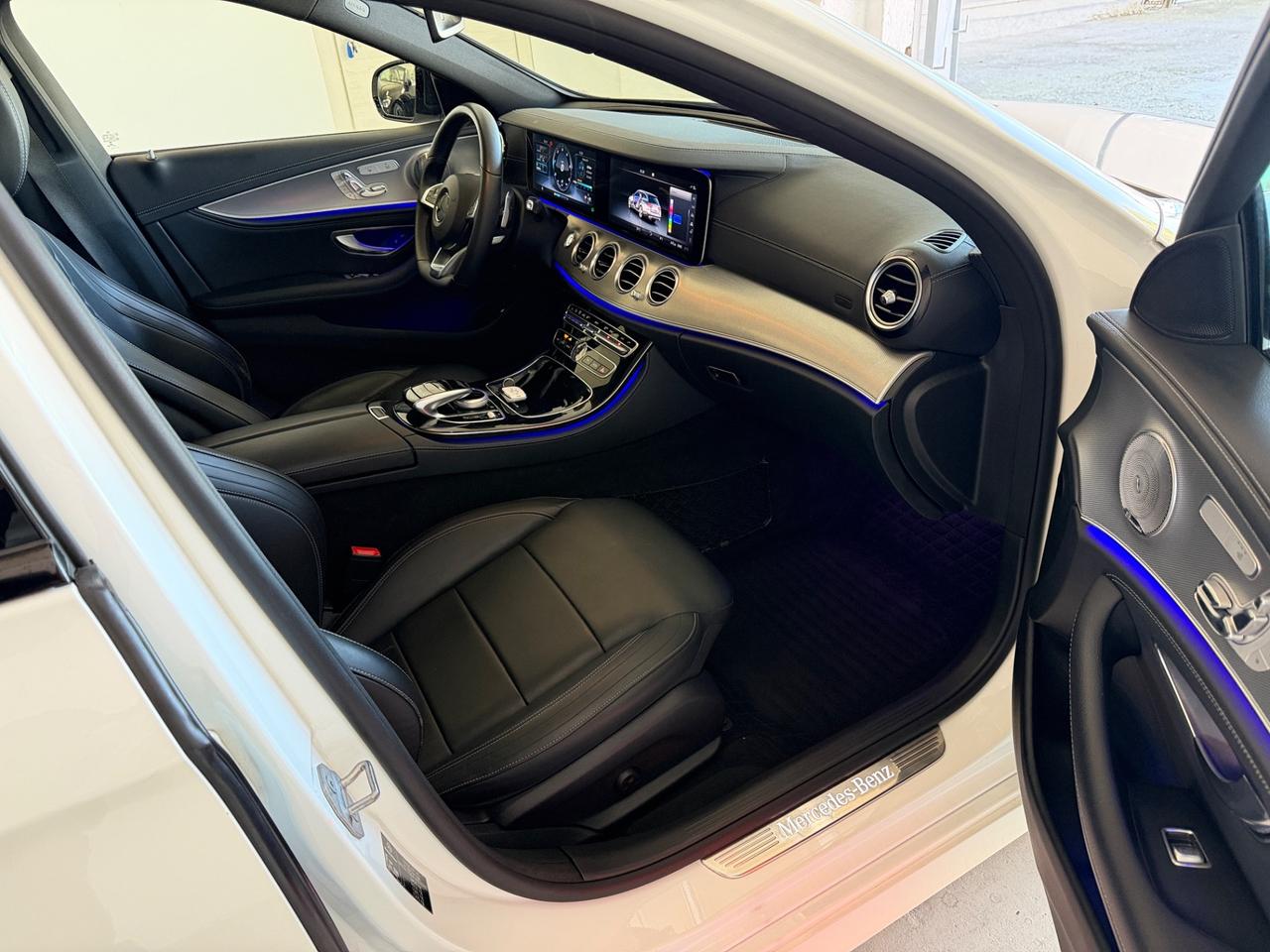 Mercedes E 220d AMG Line Tetto+Pelle+Led +Burmester Top Full