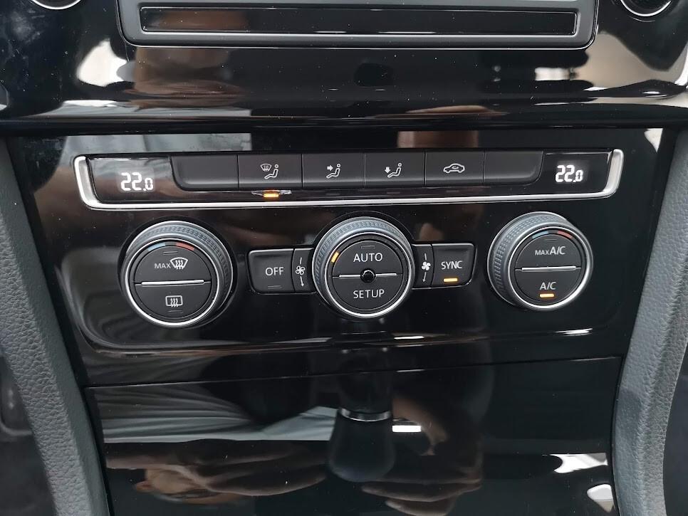 Volkswagen Golf 1.6 TDI 5p. Highline BlueMotion Technology
