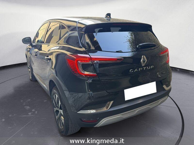 Renault Captur E-Tech hybrid 1.6 E-TECH HEV 145 TECHNO AUTO