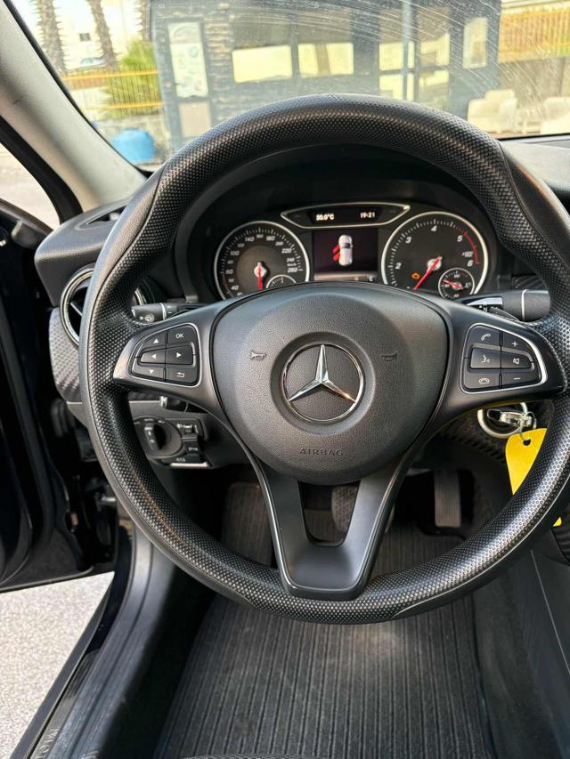 MERCEDES-BENZ GLA 200 d Automatic Executive