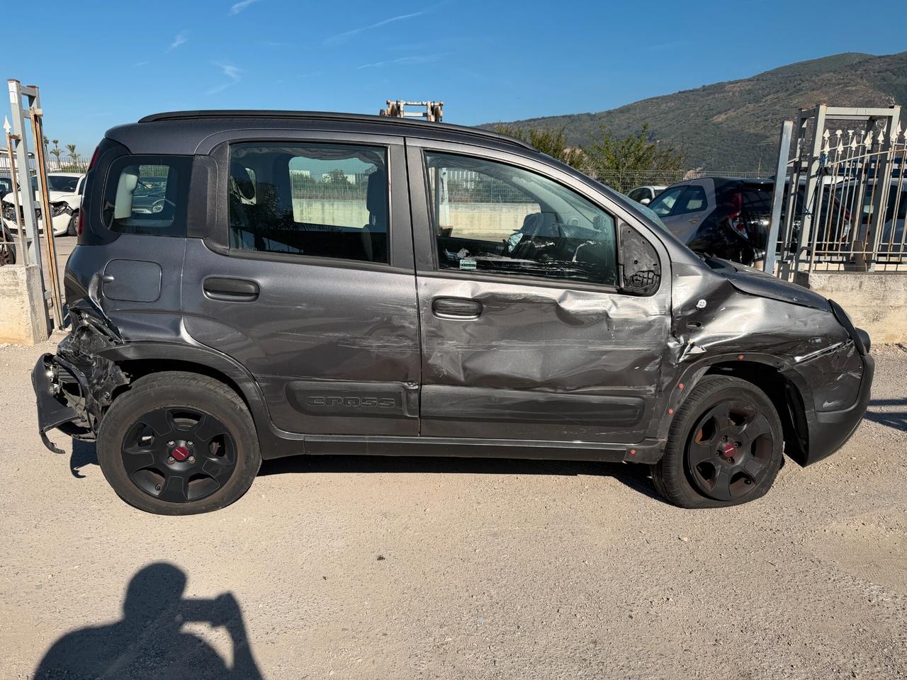 FIAT PANDA CROSS 2019 1.2 BENZINA 69 CV *SINISTRATA