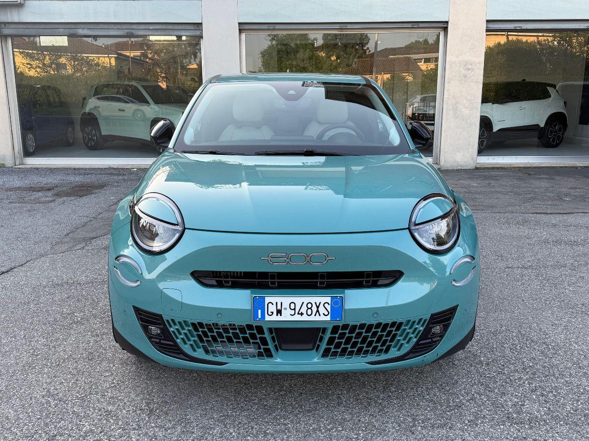 FIAT - 600 - Hybrid DCT MHEV La Prima