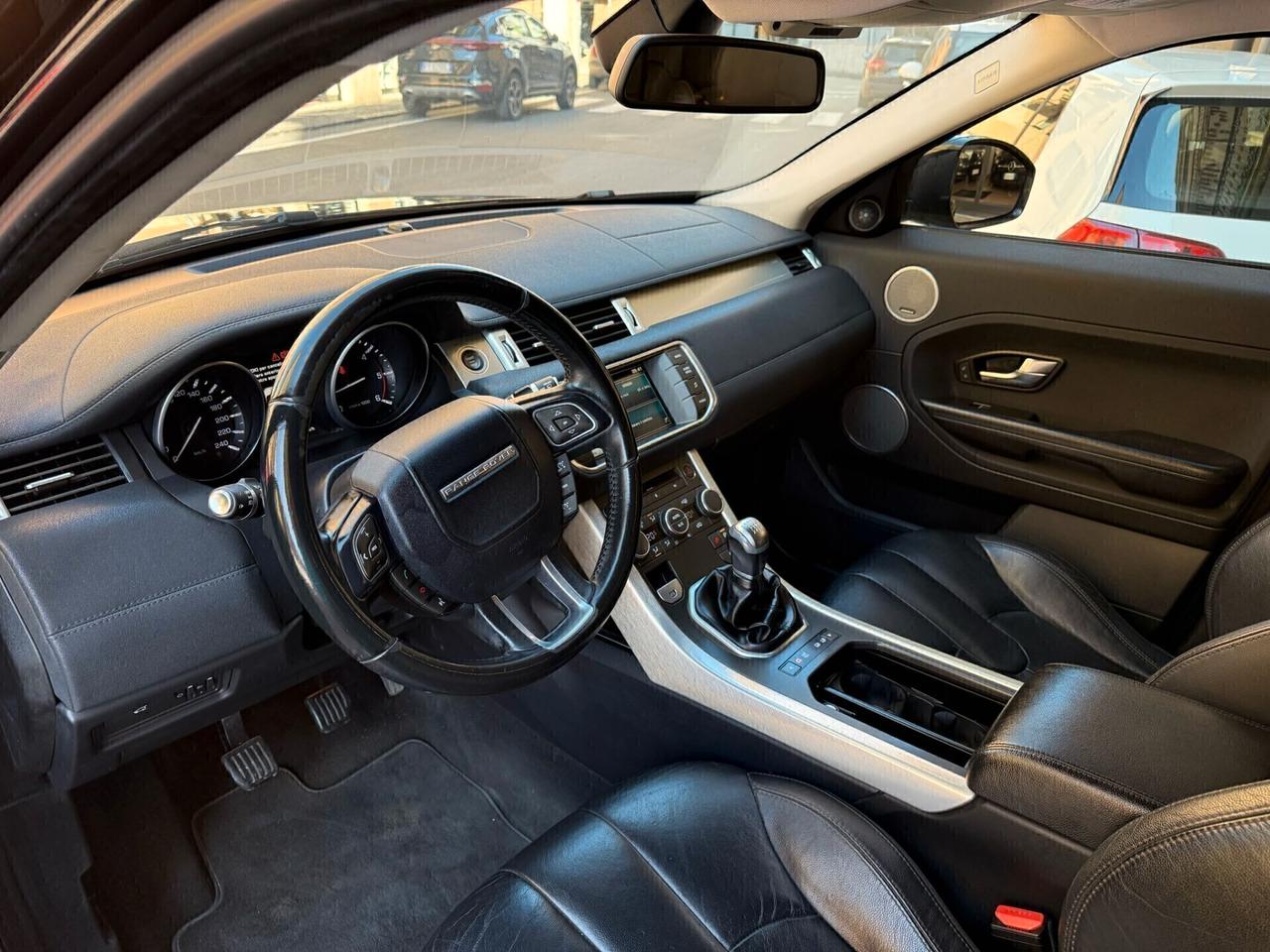 Land Rover Evoque 2.2 TD4 Prestige 150CV 4X4