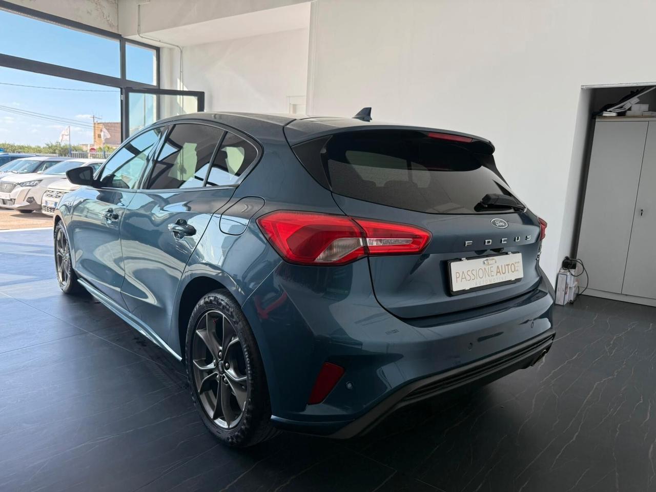 Ford Focus 1.5 EcoBlue 120 CV 5p. ST-Line