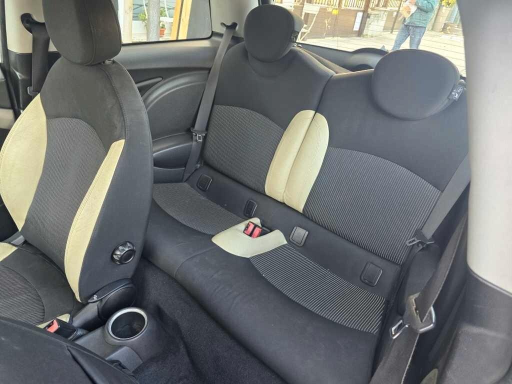 MINI 1,6 BENZINA- ABBEY ROAD- OK NEOPATENTATI