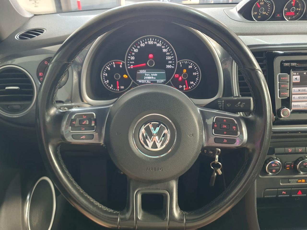 Volkswagen Maggiolino 1.6 TDI 105cv Design 2012