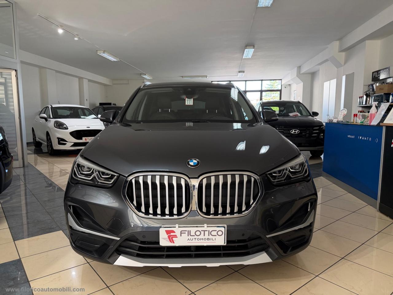 BMW X1 xDrive20d xLine Plus AUTO FARI FULL LED - CERCHI DA 18