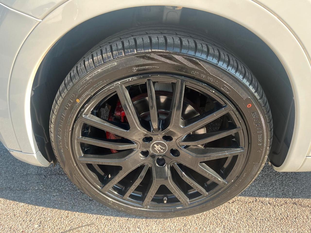 Maserati Levante V6 Diesel 275 CV AWD